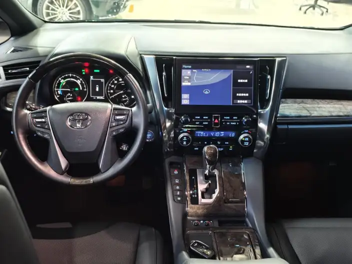 Vellfire 2023 Model Toyota Crown 2.5L Intelligent Hybrid 4WD Supreme Edition – фото 14