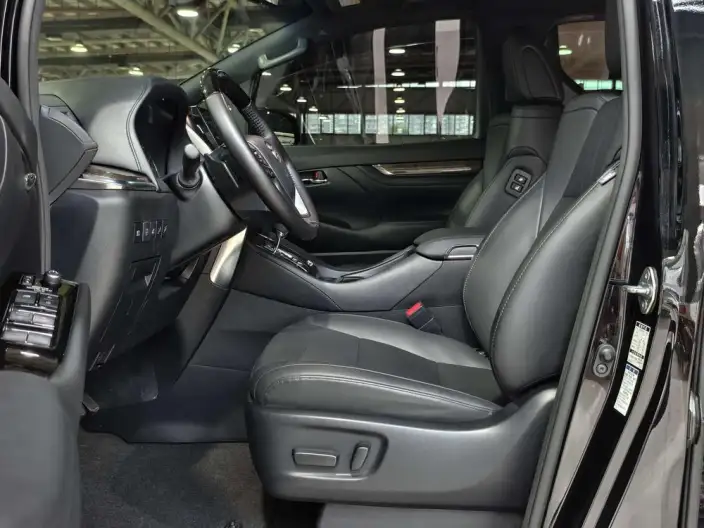 Vellfire 2023 Model Toyota Crown 2.5L Intelligent Hybrid 4WD Supreme Edition – фото 17