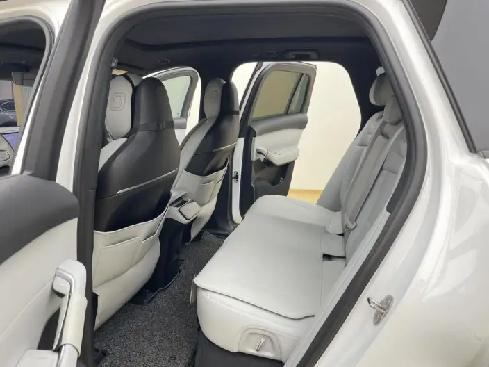 NIO ES6 2023 Model 75kWh – фото 13