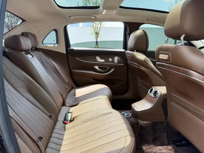 Mercedes-Benz E-Class 2021 Model E 300 L Noble Model sedan – фото 27