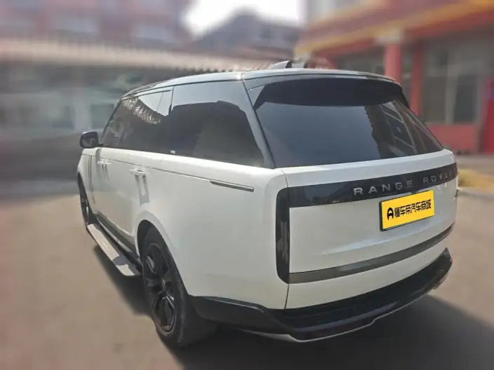 Range Rover 2023 Model 3.0 L6 360PS Shengshi Edition – фото 4