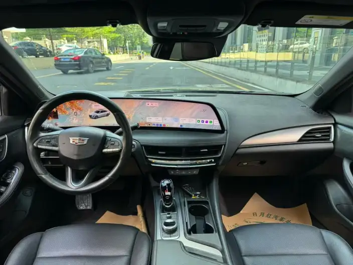 Cadillac CT5 2024 Model 28T Luxury Model Pro – фото 7