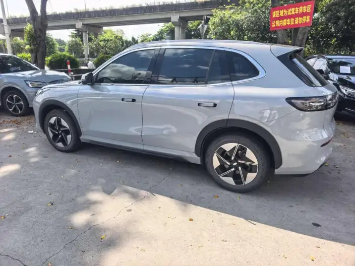 Geely Galaxy E5 2024 Model 440km Tiggo Edition – фото 2
