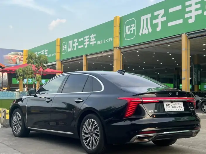 Hongqi H5 2023 Model 2.0T Automatic Flag Lead Edition – фото 4