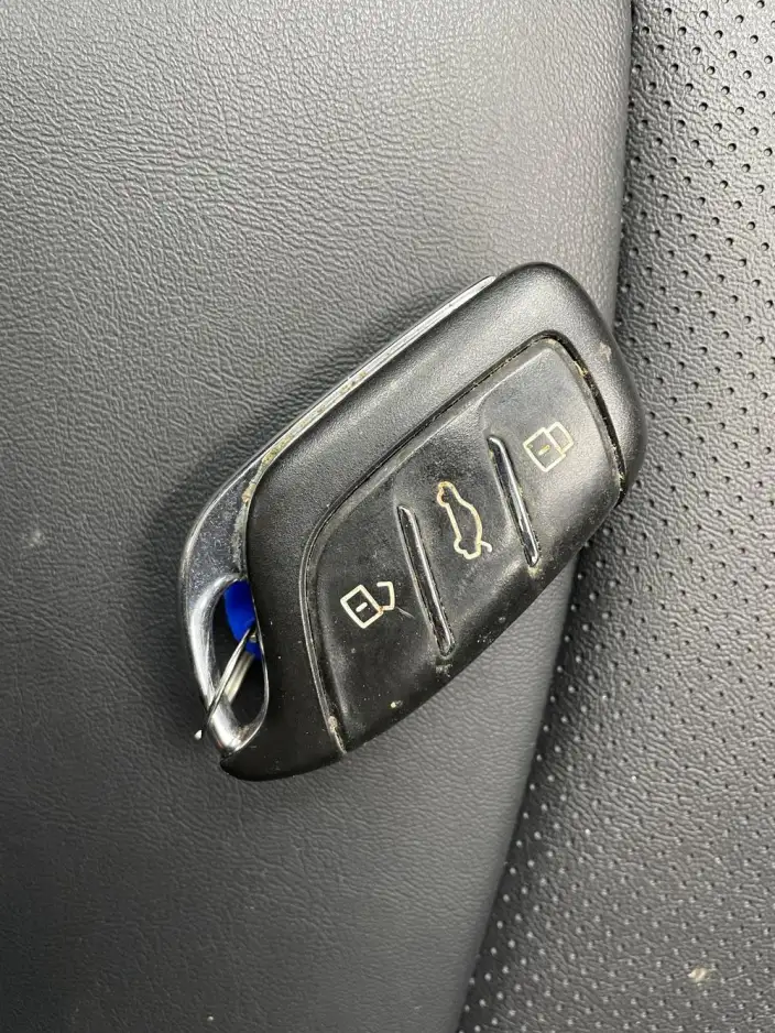 Roewe i5 2020 Model 1.5L Manual 4G Connected Luxury Ultimate Edition – фото 11