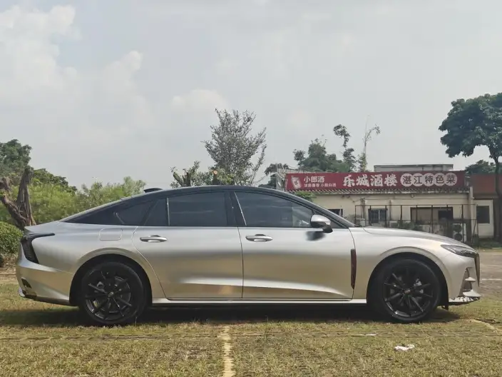 HONGQI H6 2025 Model 2.0T Zhishang Edition – фото 8
