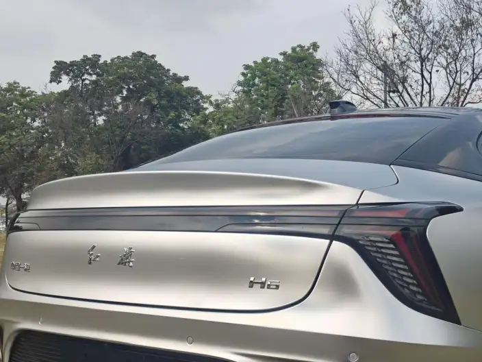 HONGQI H6 2025 Model 2.0T Zhishang Edition – фото 10