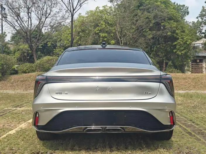 HONGQI H6 2025 Model 2.0T Zhishang Edition – фото 16