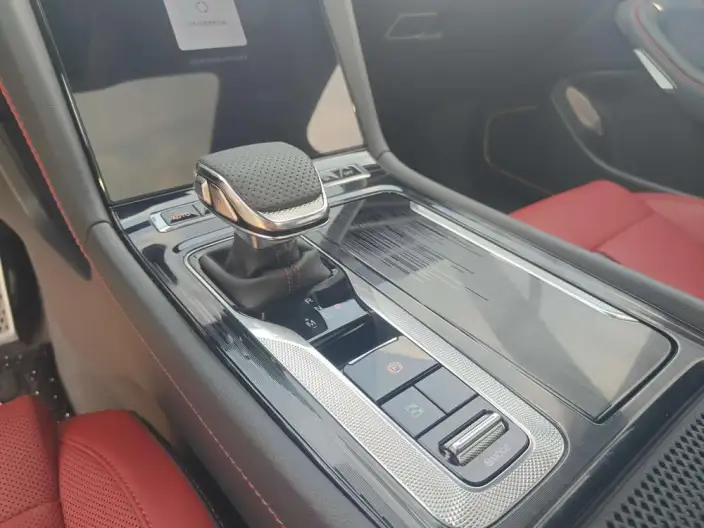 HONGQI H6 2025 Model 2.0T Zhishang Edition – фото 22