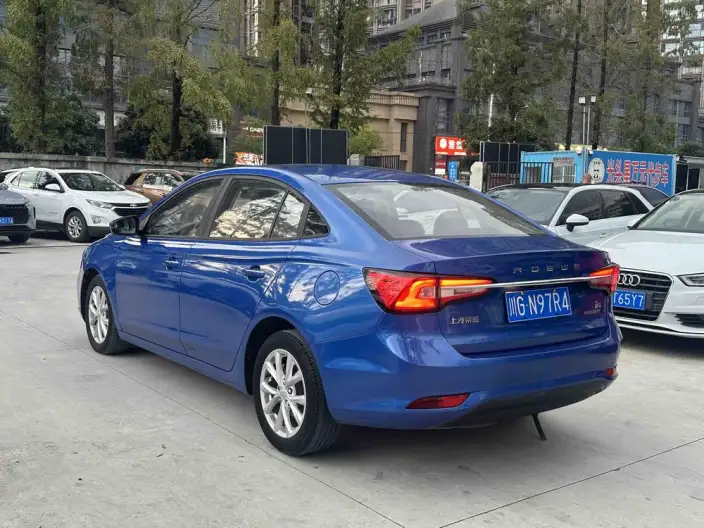 Roewe i5 2020 Model 1.5L Automatic 4G Connected Luxury Edition – фото 4