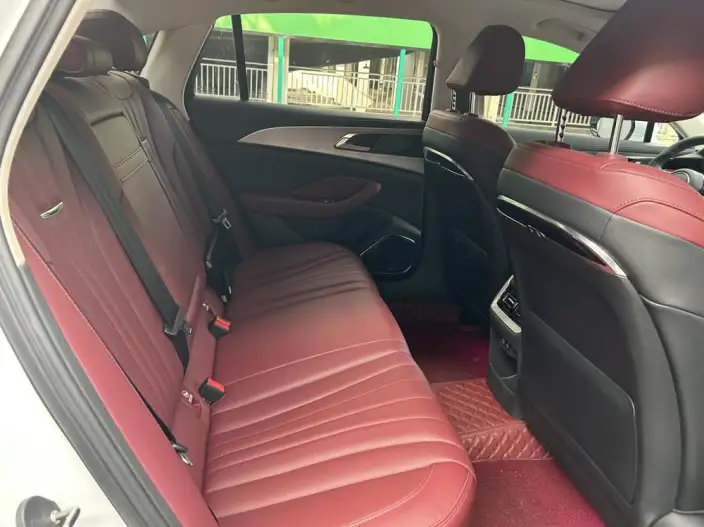Hongqi H5 2024 Model 1.5T DCT Flag Rhythm Edition – фото 12