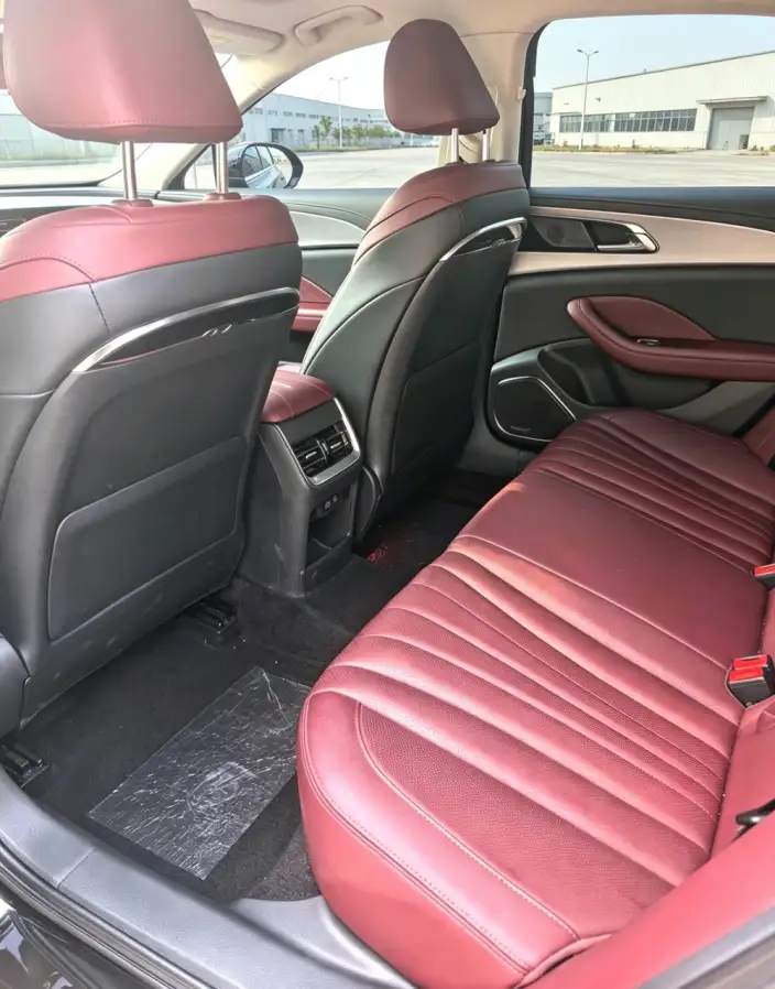 Hongqi H5 2024 Model 1.5T DCT Flag Rhythm Edition – фото 9
