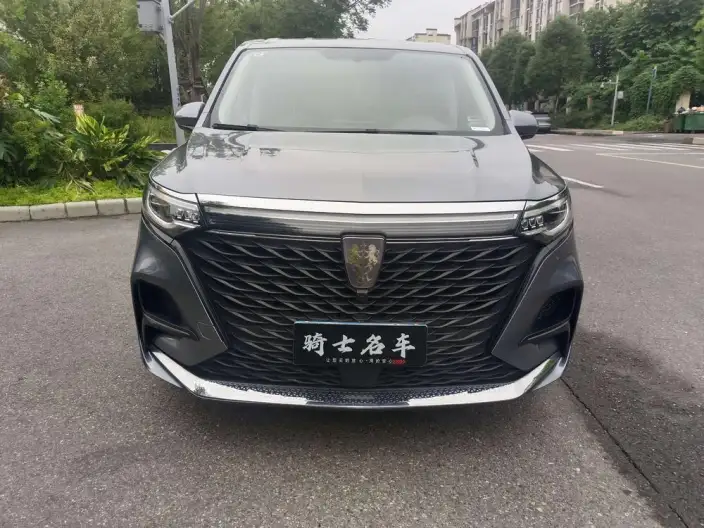 Roewe iMAX8 2022 Model 400TGI Ultimate Edition – фото 2