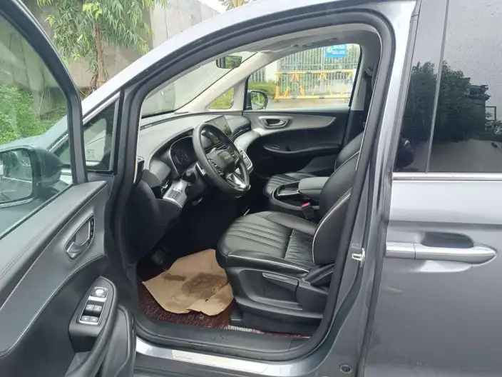 Roewe iMAX8 2022 Model 400TGI Ultimate Edition – фото 12
