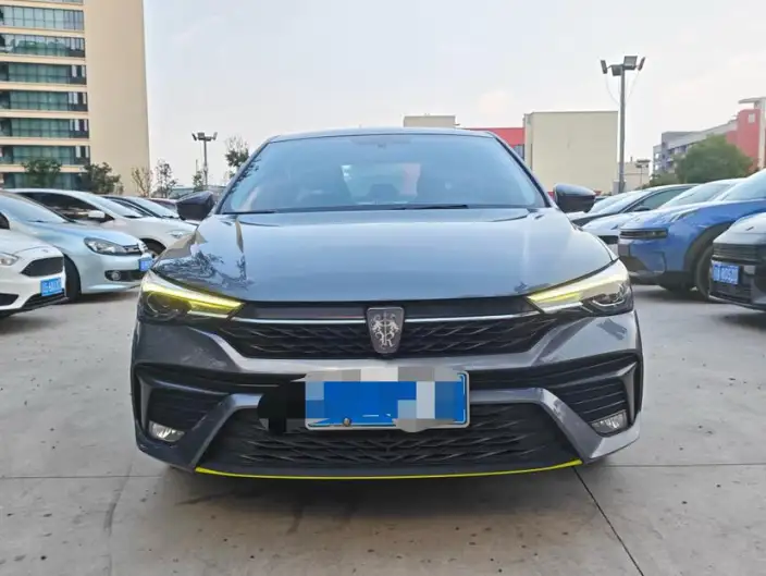 Roewe i5 2021 Model Facelift 1.5L CVT Star Glory Edition – фото 2