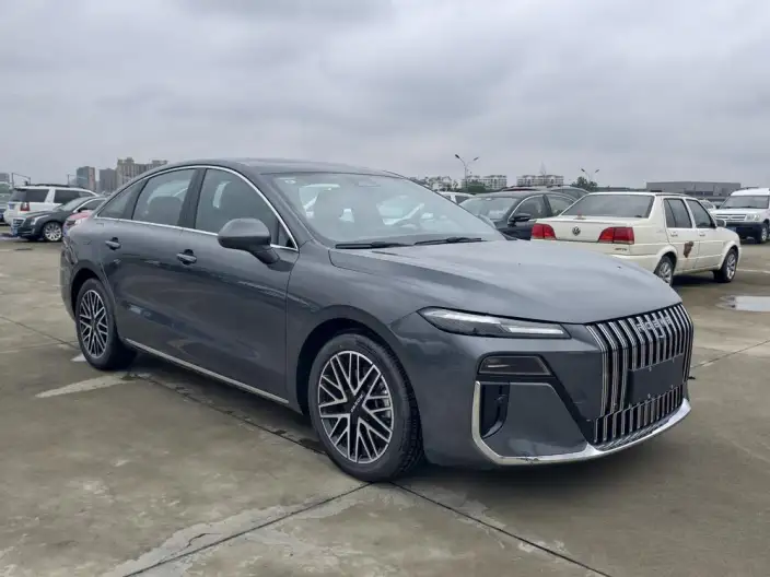 Roewe M7 DMH 2025 Model 160km Yuexiang Edition – фото 3