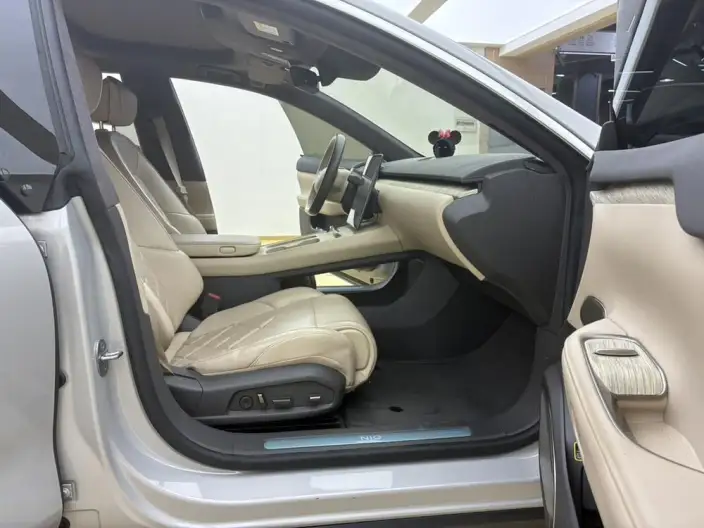 NIO ET7 2021 Model 100kWh First Edition Edition – фото 21