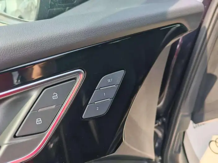 Audi Q4 e-tron 2023 Model 50 e-tron quattro Creative Edition – фото 16