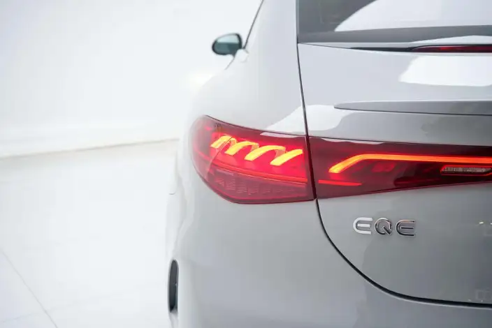 Mercedes-Benz EQE 2022 Model EQE 350 Pioneer Edition – фото 9