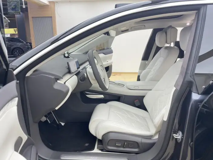 NIO ET7 2024 Model 75kWh Executive Signature Edition – фото 14