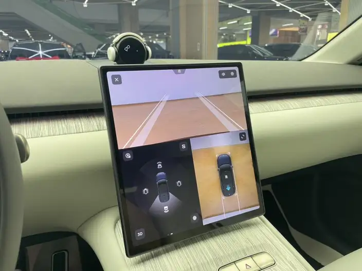 NIO ET7 2024 Model 75kWh Executive Signature Edition – фото 16