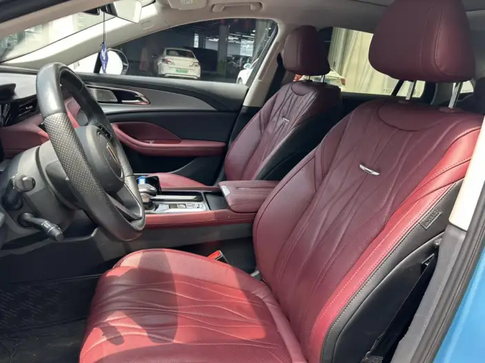 Hongqi H5 2023 Model 2.0T Automatic Flag Lead Edition – фото 15