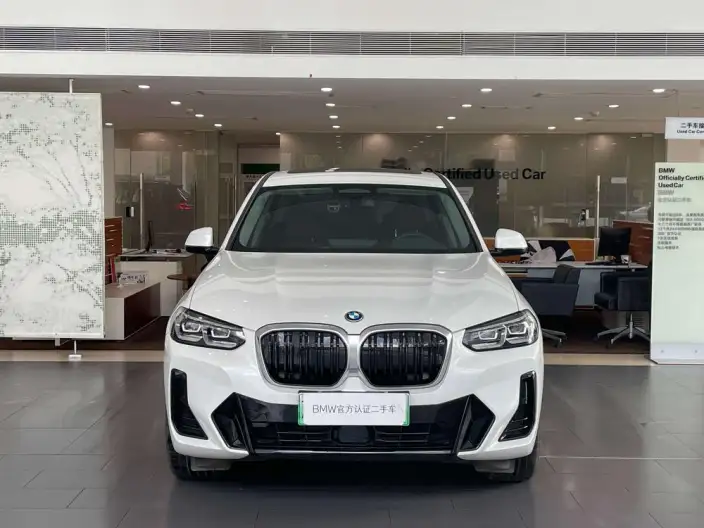 BMW iX3 2022 Model Leading Model – фото 2