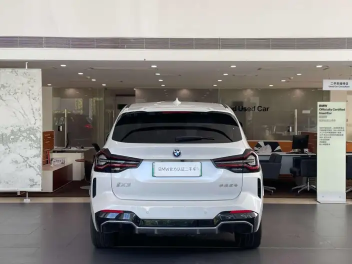 BMW iX3 2022 Model Leading Model – фото 4