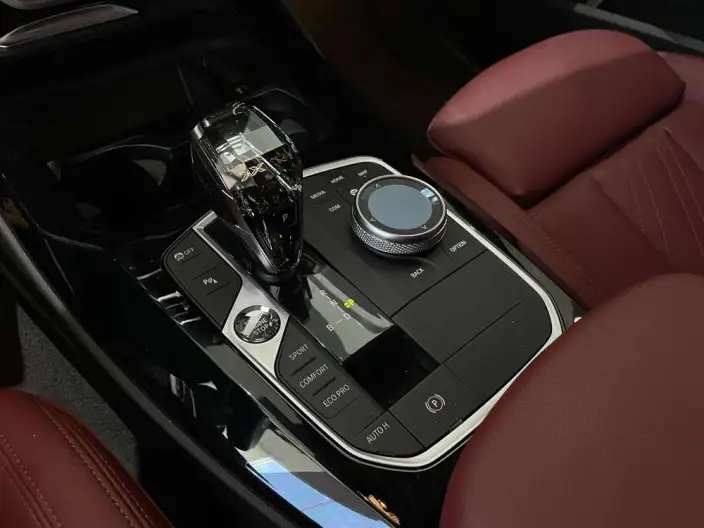 BMW iX3 2022 Model Leading Model – фото 11
