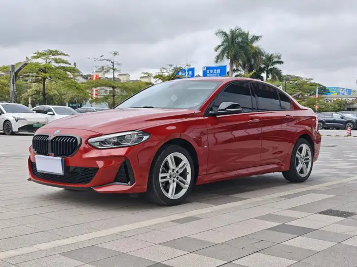 BMW 1 Series 2021 Model 120i M Sports Night Edition – фото 1