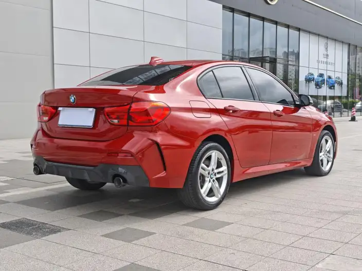 BMW 1 Series 2021 Model 120i M Sports Night Edition – фото 5