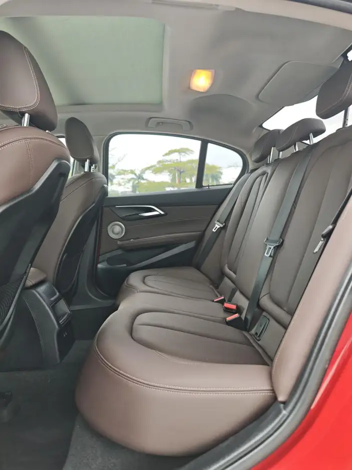 BMW 1 Series 2021 Model 120i M Sports Night Edition – фото 17