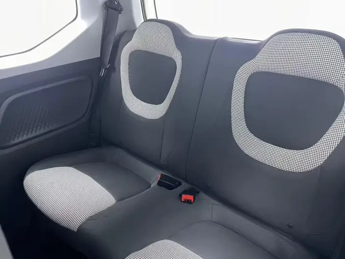 Wuling Hongguang MINIEV 2024 Model 120km Lithium Iron Phosphate – фото 11