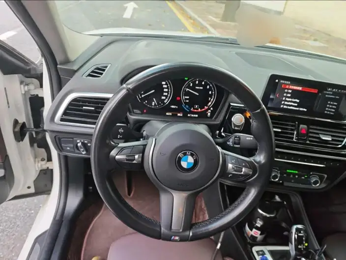 BMW 1 Series 2021 Model 120i M Sports Night Edition – фото 7