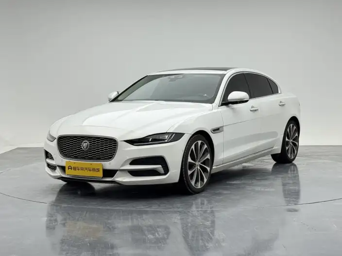 Jaguar XE L 2020 Model 2.0T 200PS S Enterprising Youya Edition – фото 1