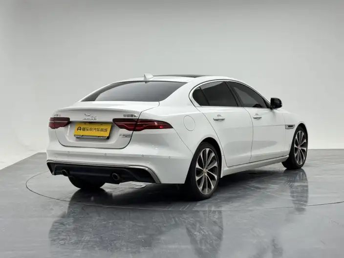 Jaguar XE L 2020 Model 2.0T 200PS S Enterprising Youya Edition – фото 7