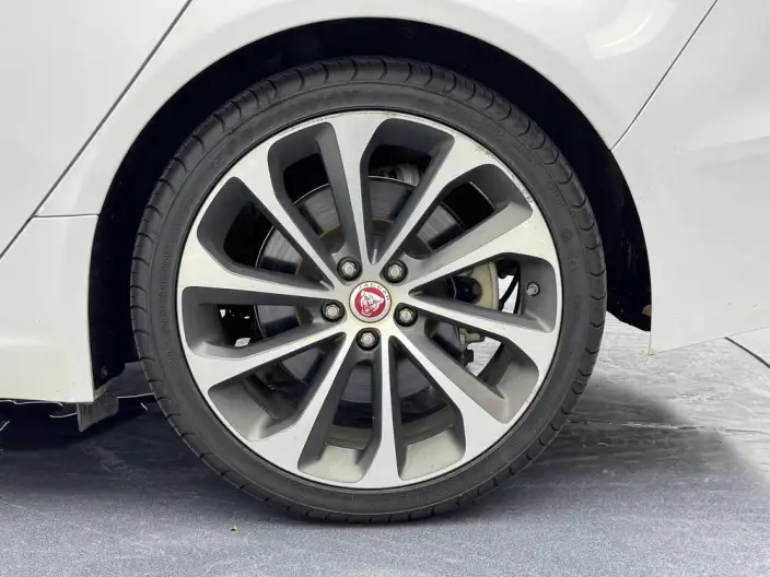 Jaguar XE L 2020 Model 2.0T 200PS S Enterprising Youya Edition – фото 9