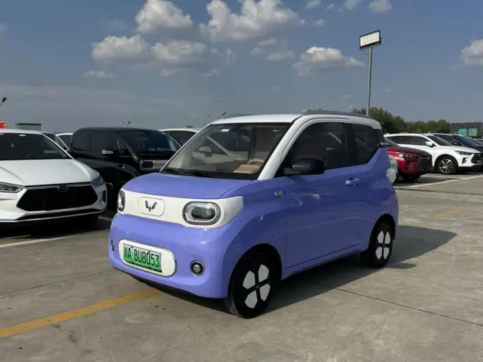 Wuling Hongguang MINIEV 2024 Model 215km Advanced version Lithium Iron Phosphate – фото 1