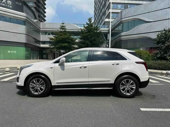 Cadillac XT5 2020 Model Facelift 28T Luxury Model – фото 4