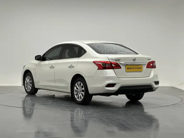 Nissan Sylphy 2024 Model Classic 1.6L XL CVT Deluxe Edition – фото 5