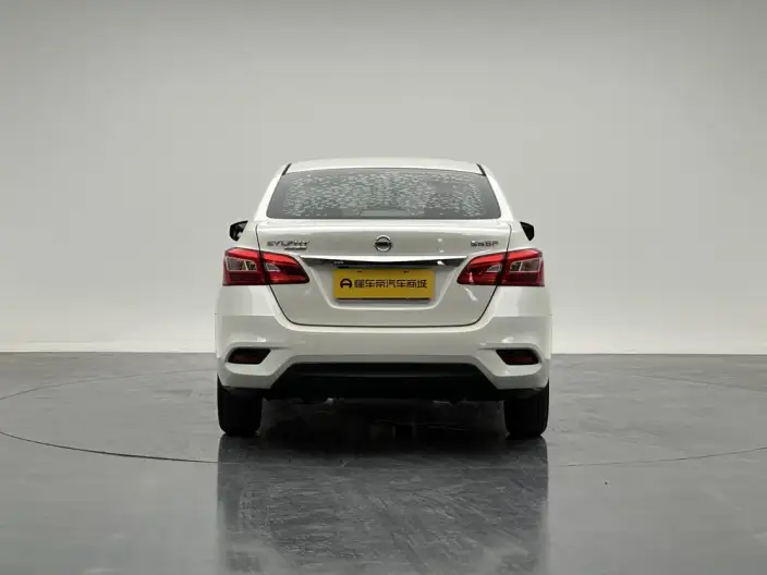 Nissan Sylphy 2024 Model Classic 1.6L XL CVT Deluxe Edition – фото 6