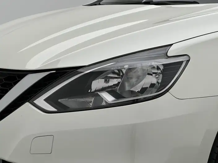 Nissan Sylphy 2024 Model Classic 1.6L XL CVT Deluxe Edition – фото 12
