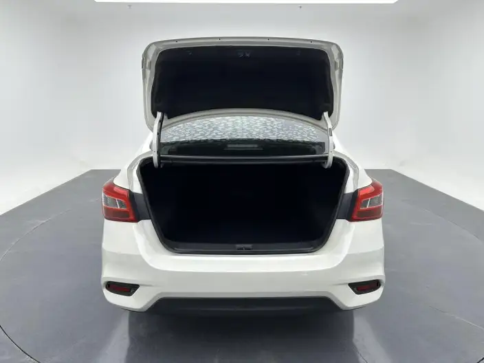 Nissan Sylphy 2024 Model Classic 1.6L XL CVT Deluxe Edition – фото 20