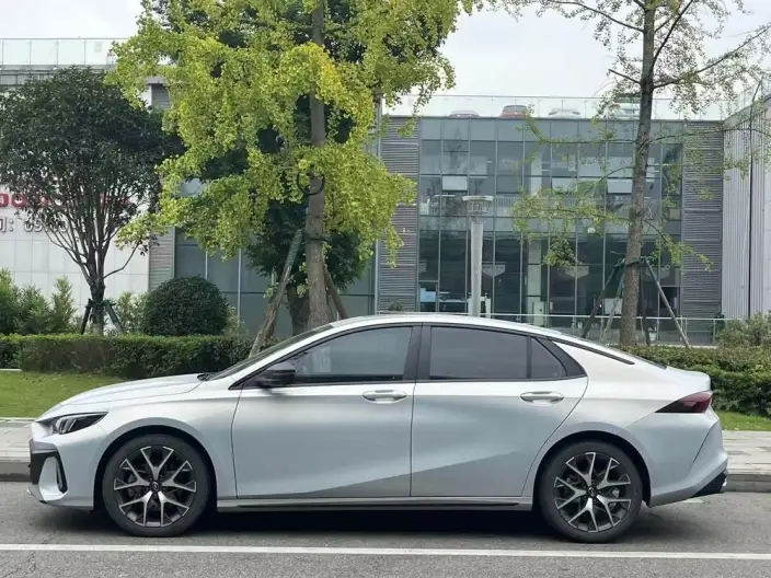 Emzoom 2023 Model 2.0L DHT Smart Hybrid version – фото 4