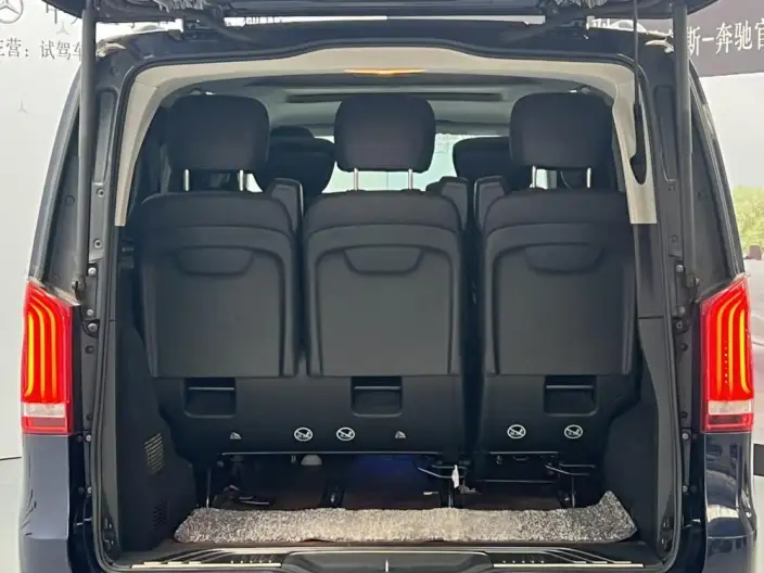 Mercedes-Benz V-Class 2022 Model V 260 L Long wheelbase Deluxe Edition – фото 11