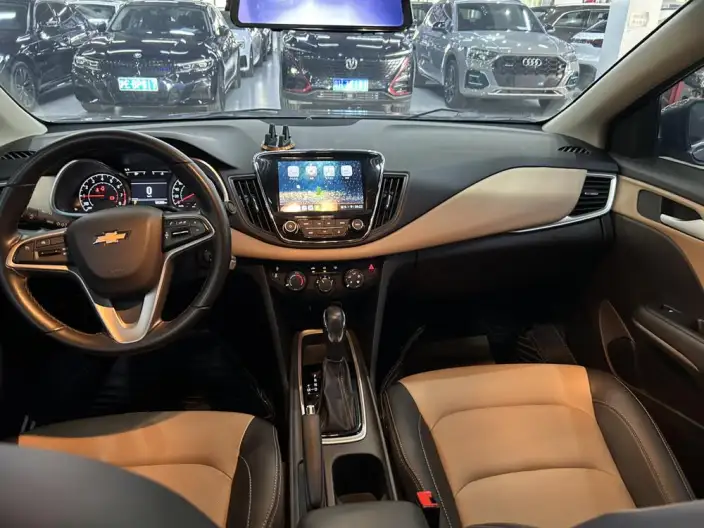 Chevrolet Corolla 2022 Model 320 Automatic Yuexiang Edition – фото 8