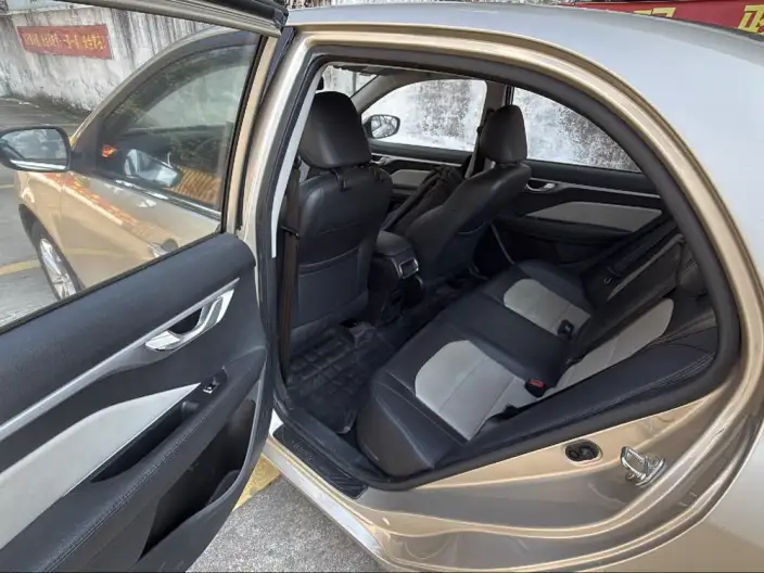 Geely Vision 2020 Model 1.5L CVT Asian Games Edition – фото 12