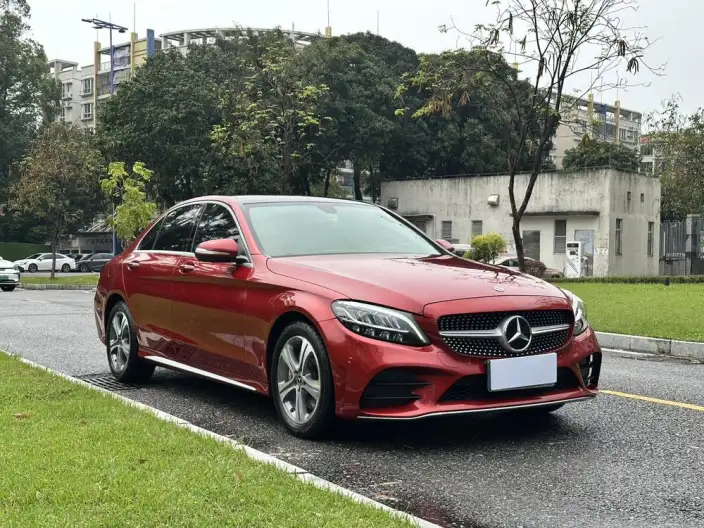 Mercedes-Benz C-Class 2020 Model C 260 L Sports Edition – фото 3