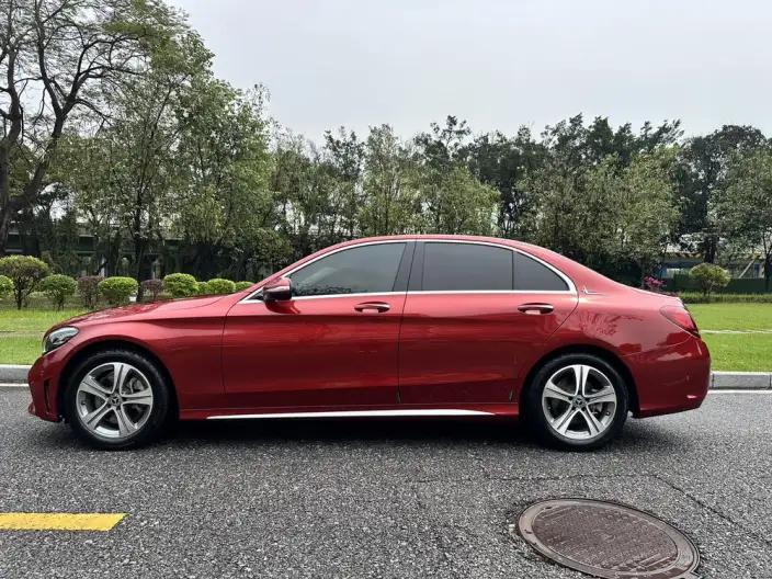 Mercedes-Benz C-Class 2020 Model C 260 L Sports Edition – фото 4