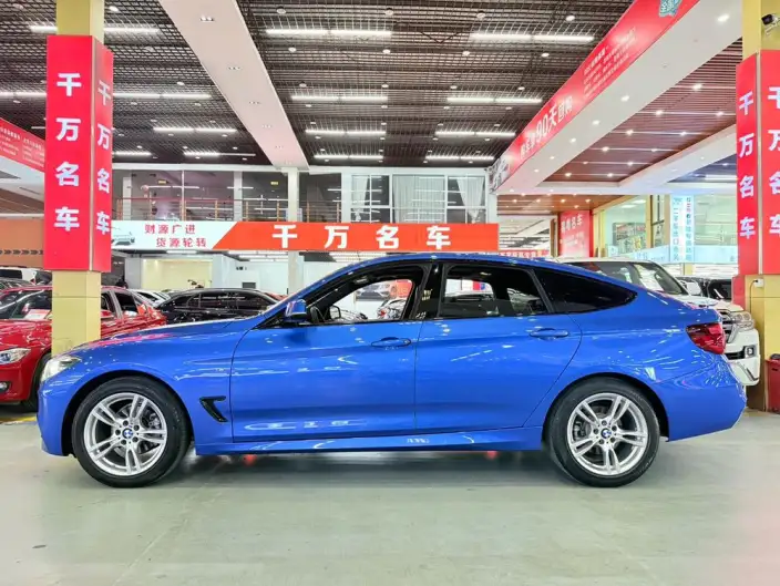 BMW 3 Series Gran Turismo 2020 Model 320i M Sports Set – фото 3